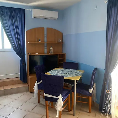 Apartments Villa Dalmatina Vodice Exterior photo