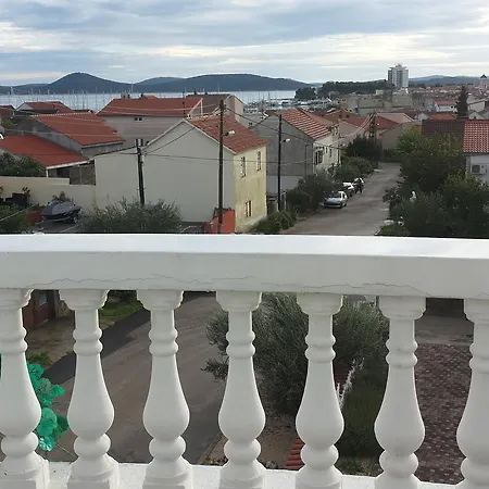 Apartments Villa Dalmatina Vodice Room photo